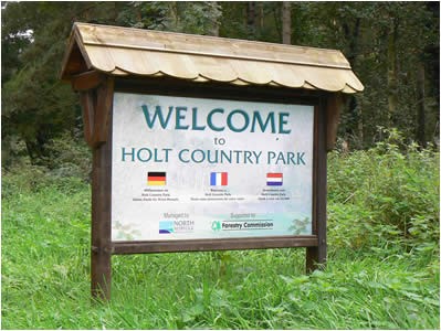 Holt Country park in Holt @NorfolkCoastline