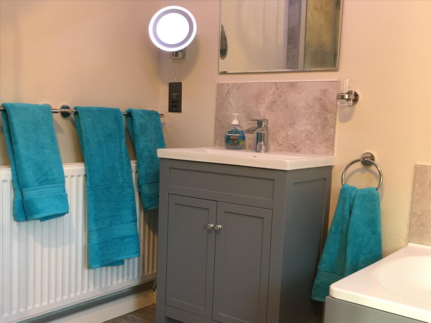 Sink vanity unit in large family bathroom 9 Melinda Cottage East Runton @NorfolkCoastline